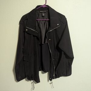 chic black lightweight jacket // lane bryant // 14/16